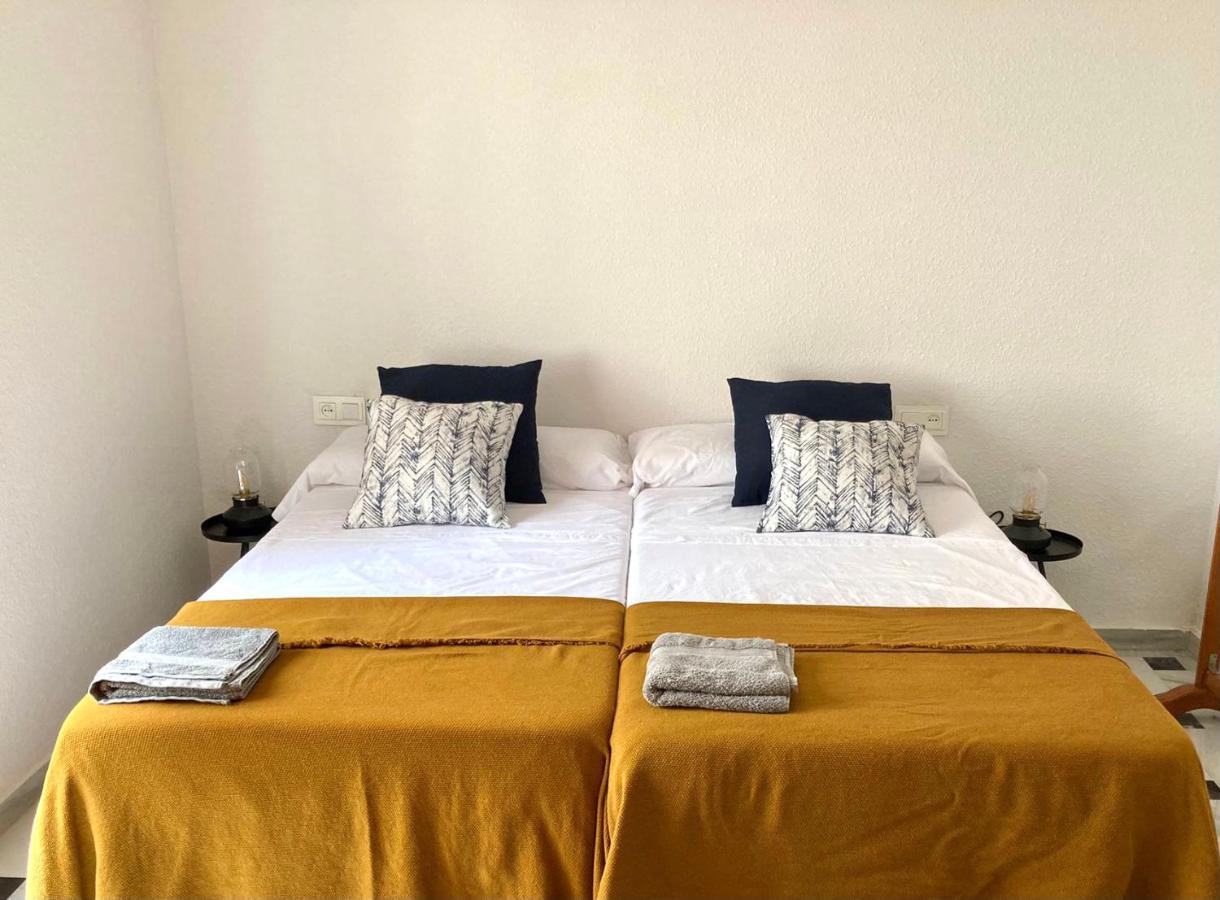 Apartamento Bahia Jardin La Herradura  Buitenkant foto